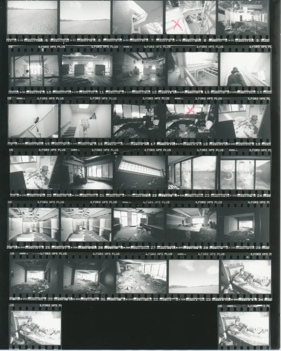 Contact sheet 0004